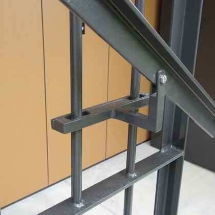 Detail Befestigung Handlauf, Wiedenhub Basel